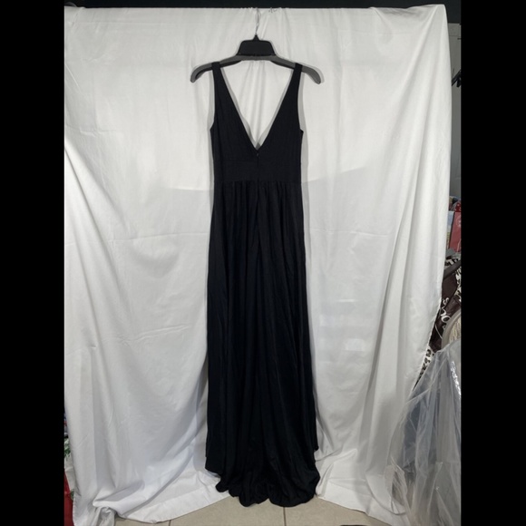 NEW‎ La Femme [sz 6 ] Sleeveless Plunge Neck Gown in Black - Picture 6 of 12